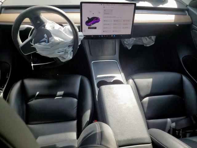 Tesla Model 3 Image 6