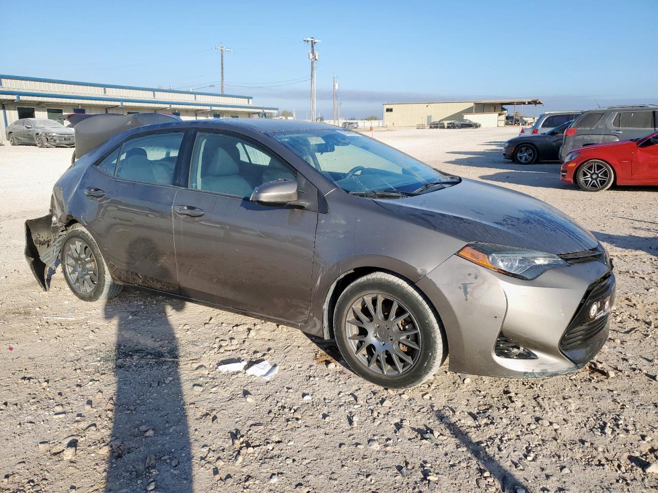 Toyota Corolla L Image 6