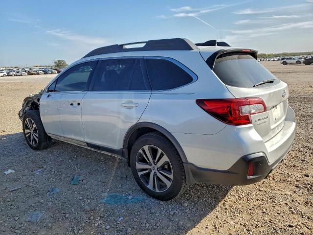 Subaru Outback 2.5i Limited Image 12