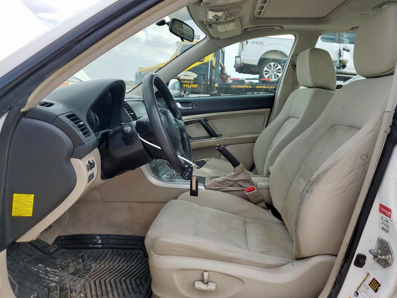 Subaru Legacy 2.5i Image 7