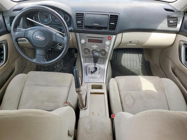 Subaru Legacy 2.5i Image 10