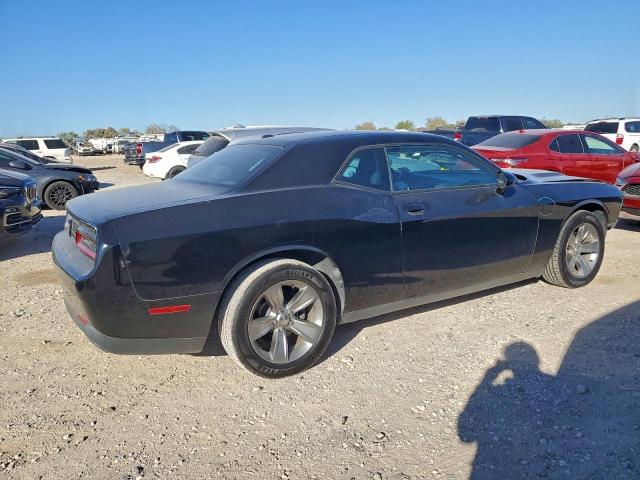 Dodge Challenger Sxt Image 2