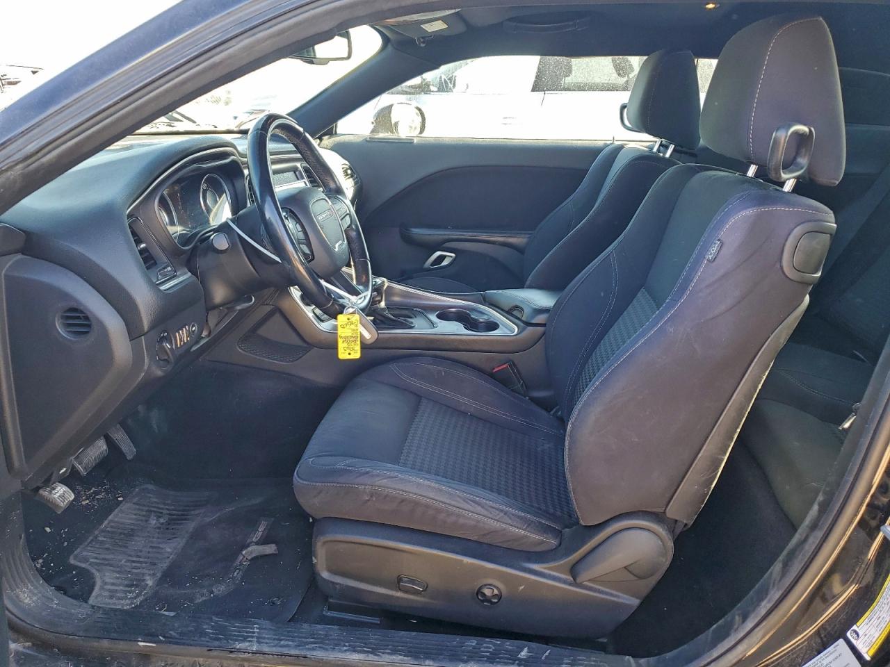 Dodge Challenger Sxt Image 11