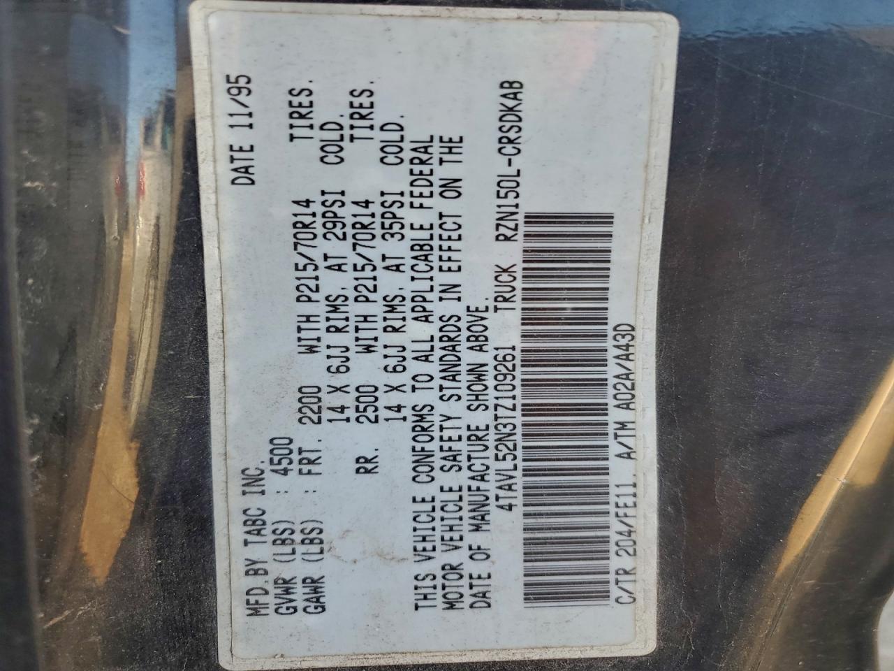 Toyota Tacoma Xtracab Image 12