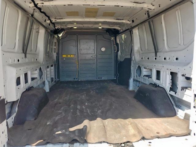 Ford Transit T-250 Image 7