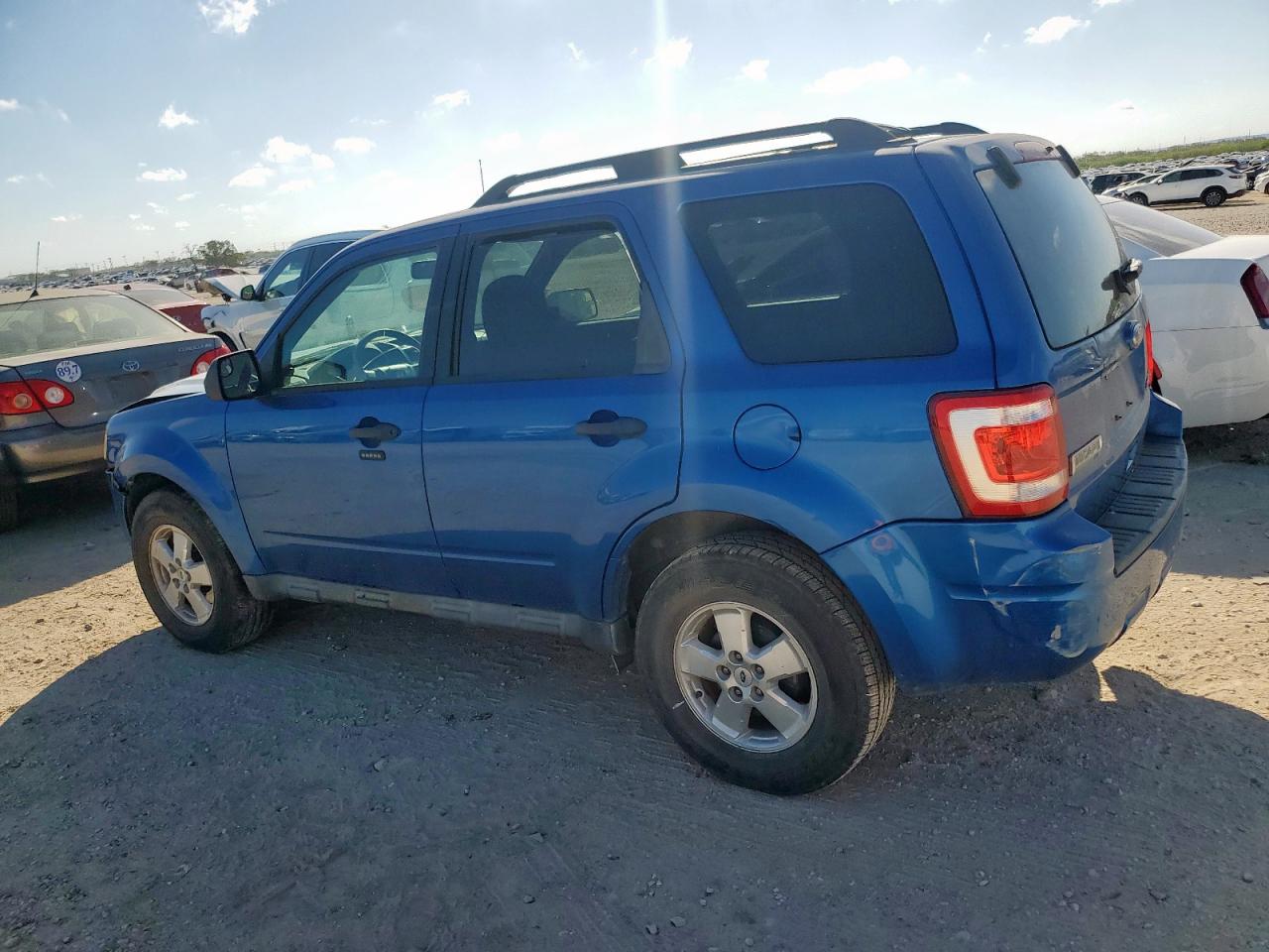 Ford Escape Xlt Image 11
