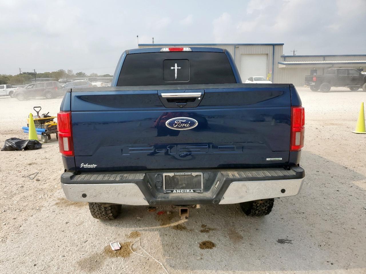 Ford F-150 Supercrew Image 4