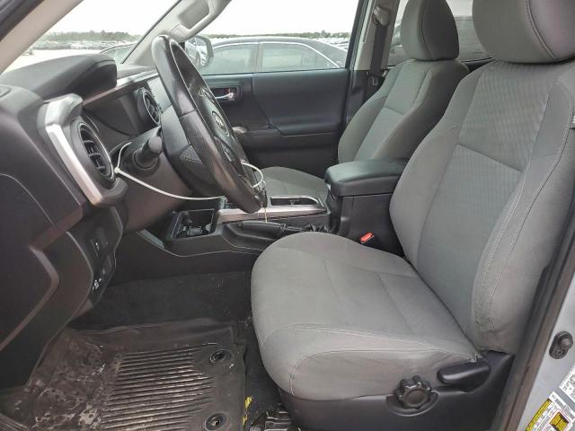 Toyota Tacoma Double Cab Image 6