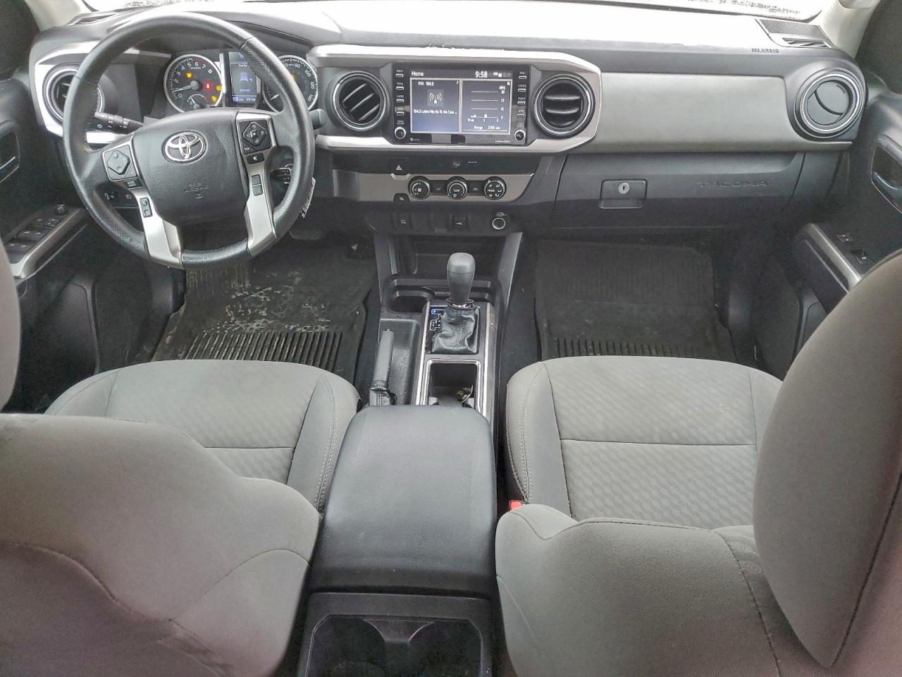 Toyota Tacoma Double Cab Image 13