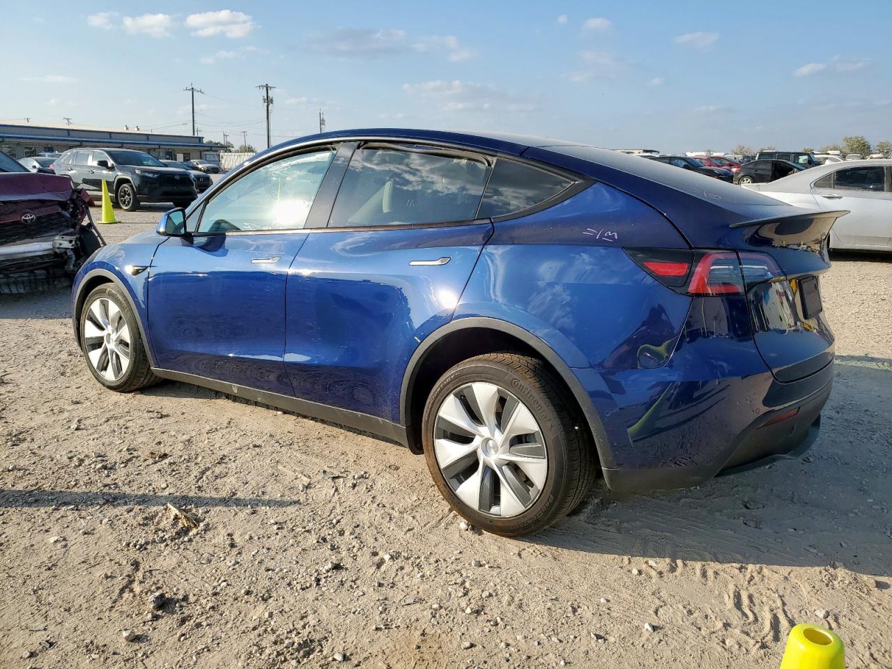 Tesla Model Y Image 6