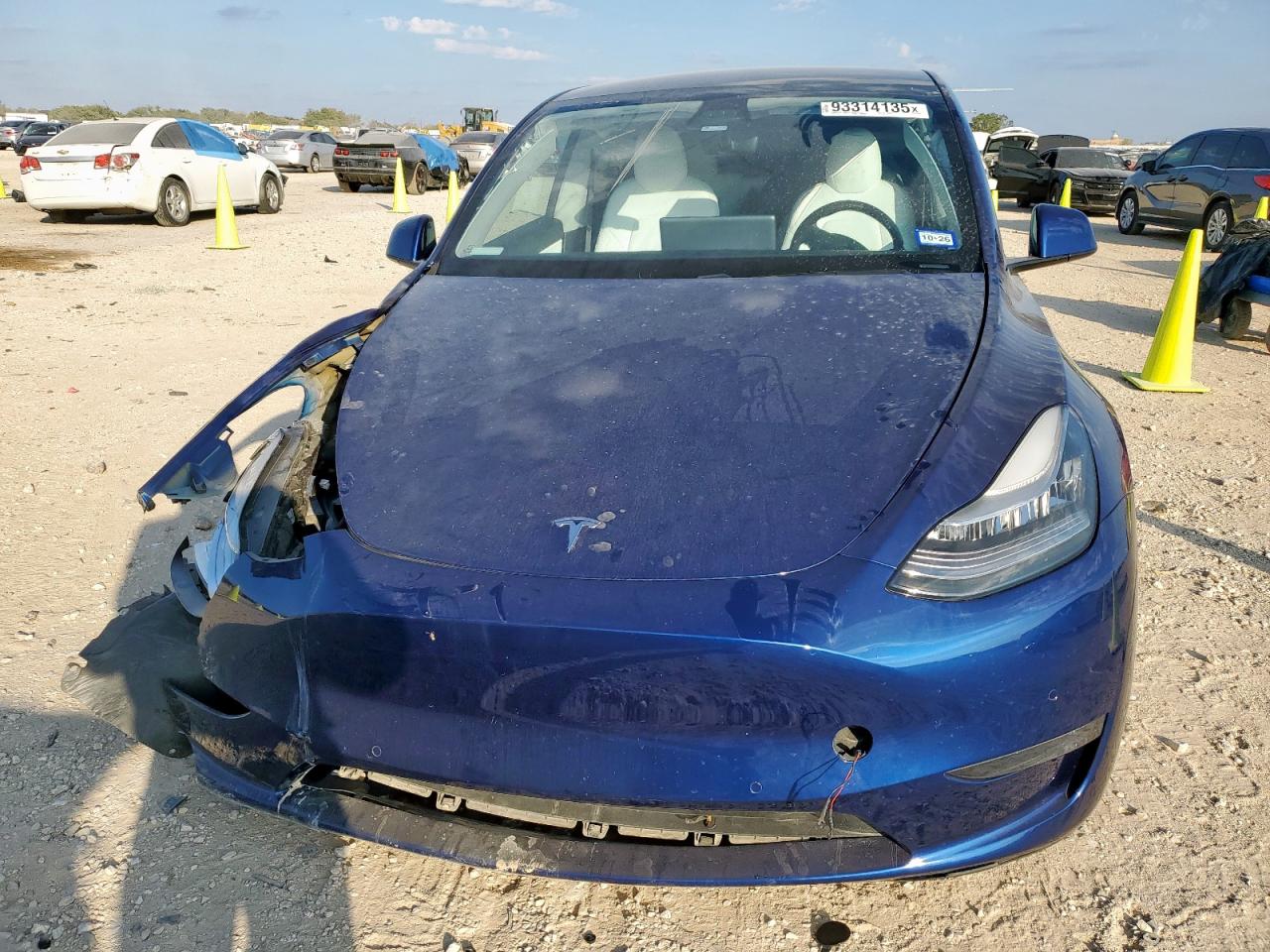 Tesla Model Y Image 7