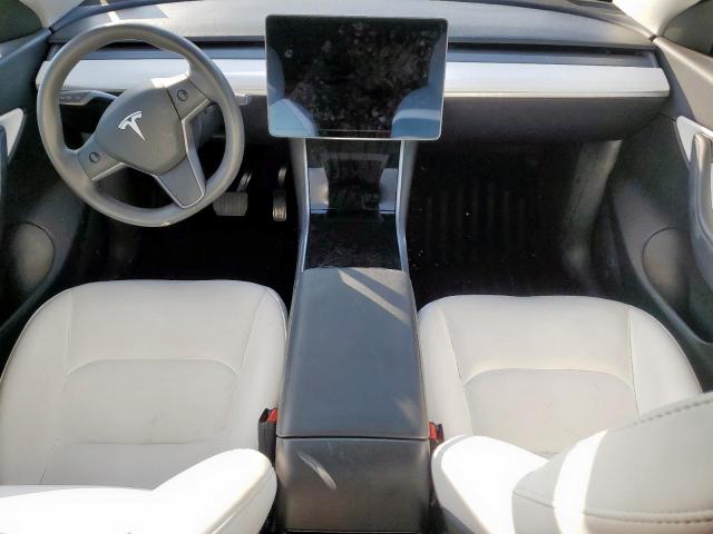 Tesla Model Y Image 11