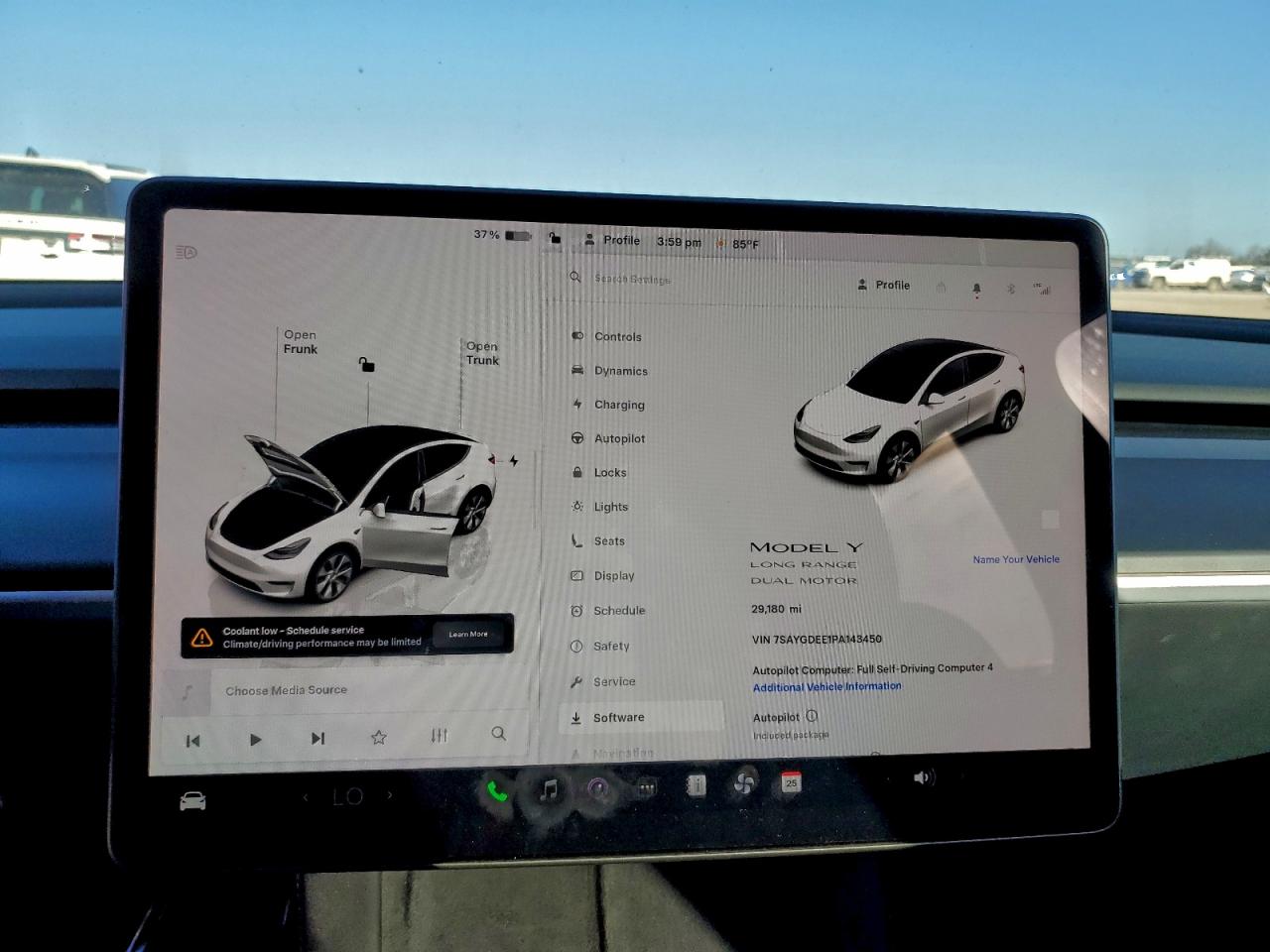 Tesla Model Y Image 3