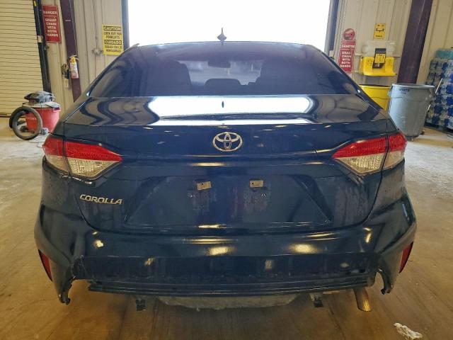 Toyota Corolla Le Image 9