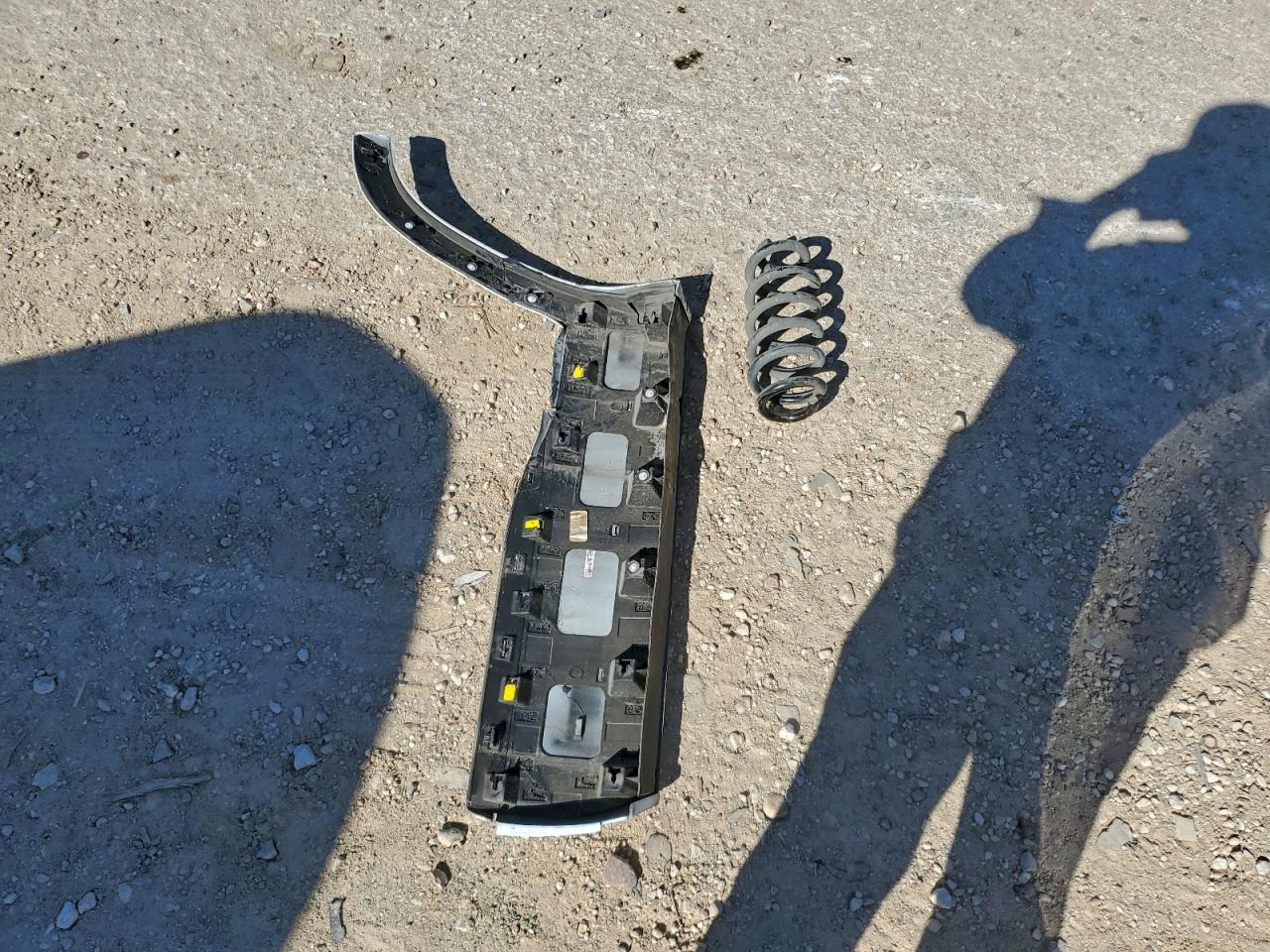 GMC Acadia Denali Image 13