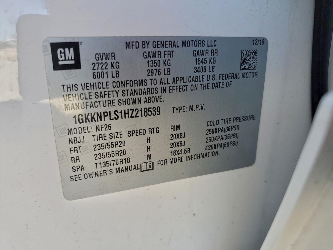 GMC Acadia Denali Image 12