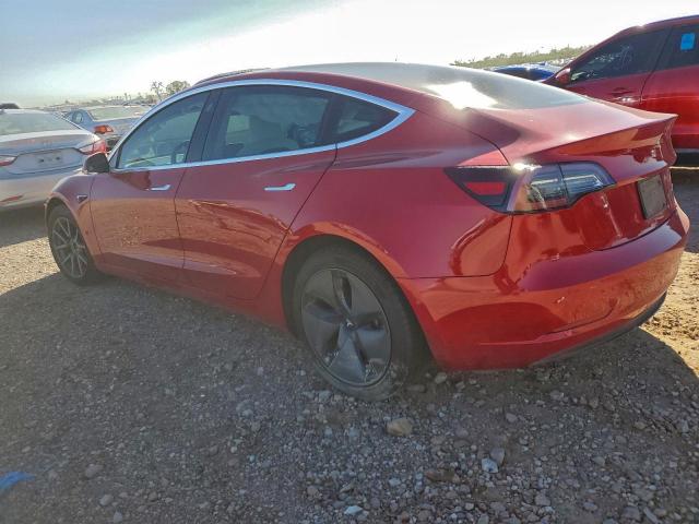 Tesla Model 3 Image 3