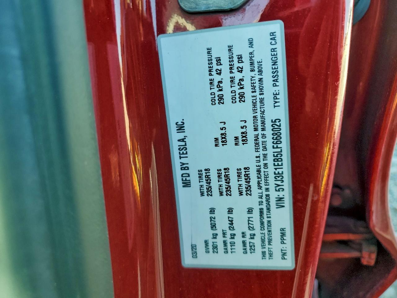 Tesla Model 3 Image 10