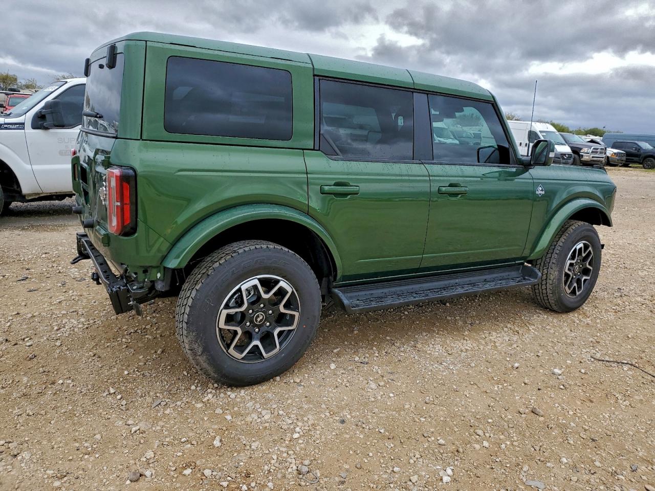 Ford Bronco Outer Banks Image 7