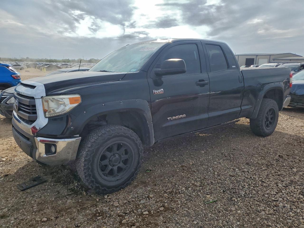 Toyota Tundra Double Cab Sr Image 1