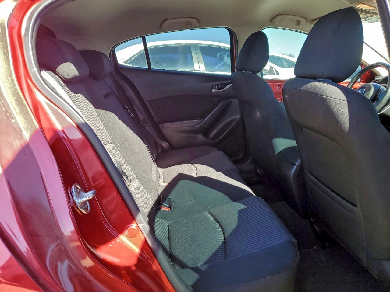 Mazda 3 Touring Image 6