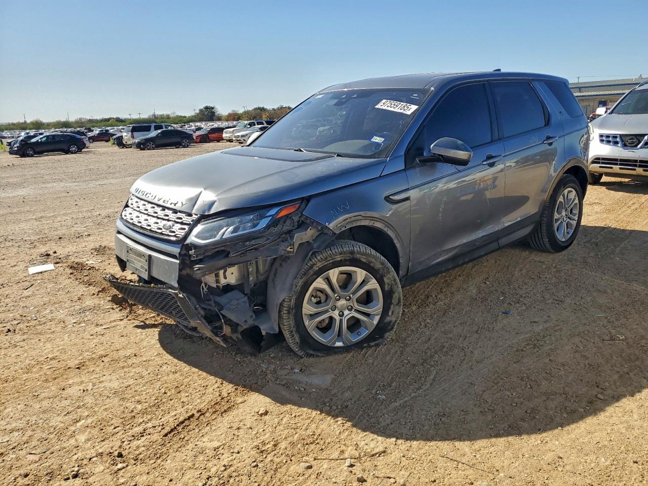 Land Rover Discovery Image 1