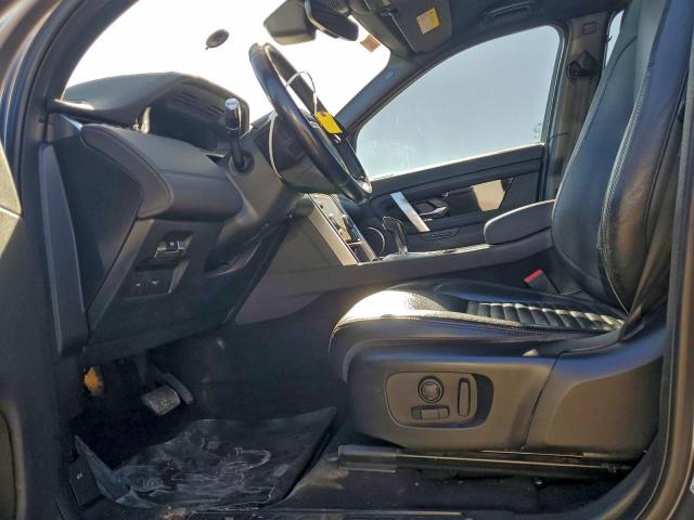 Land Rover Discovery Image 2