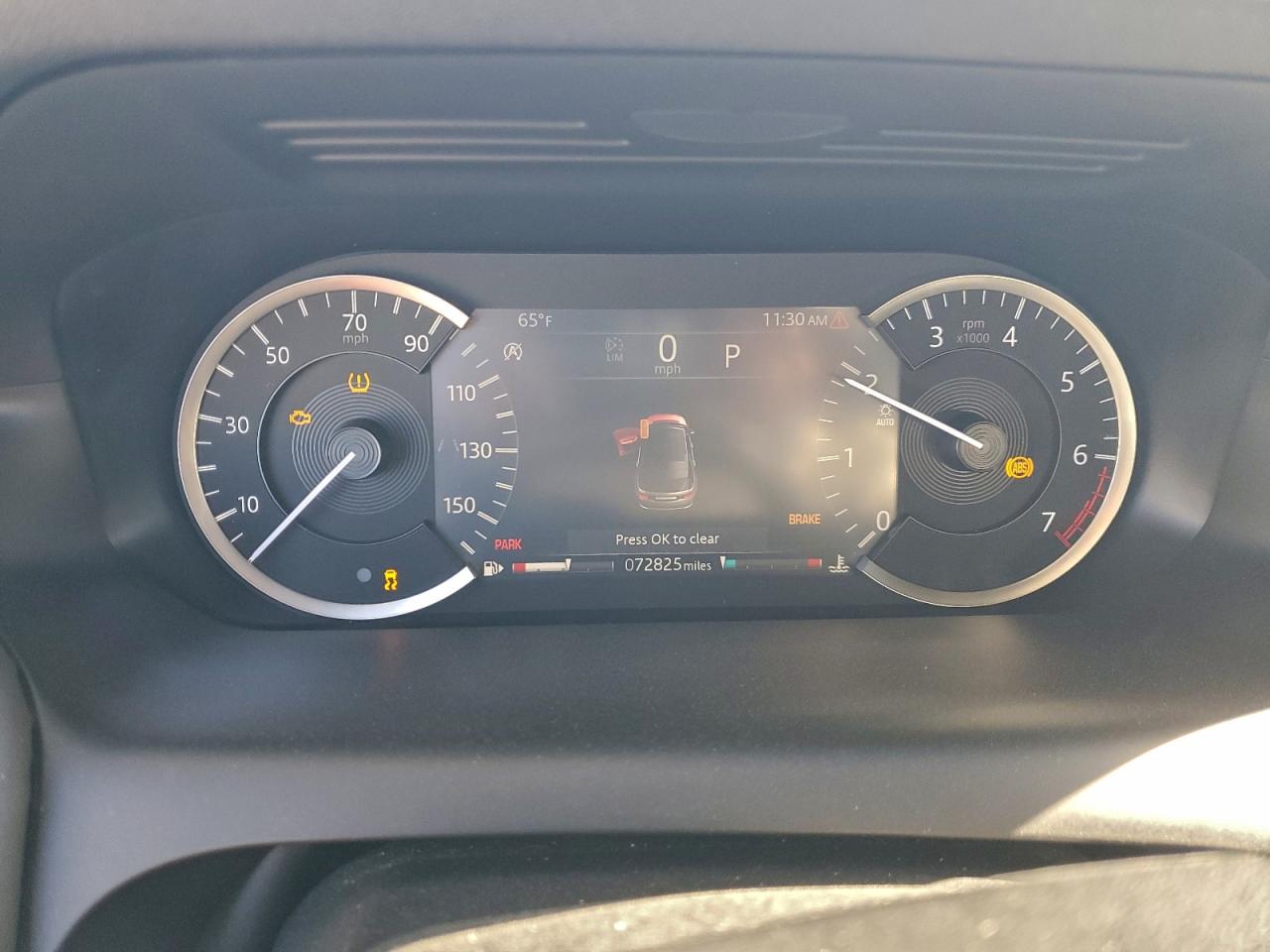 Land Rover Discovery Image 6