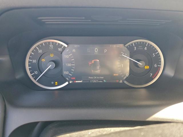 Land Rover Discovery Image 6