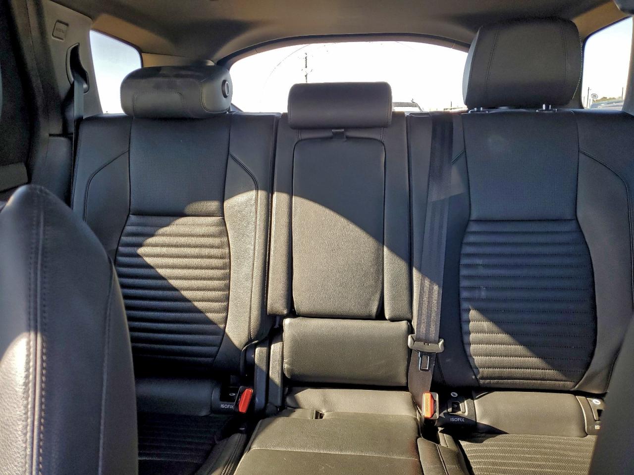 Land Rover Discovery Image 10