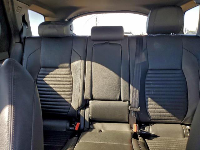 Land Rover Discovery Image 10