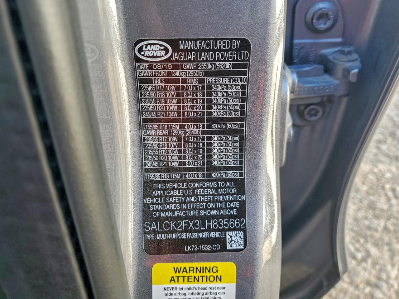 Land Rover Discovery Image 13