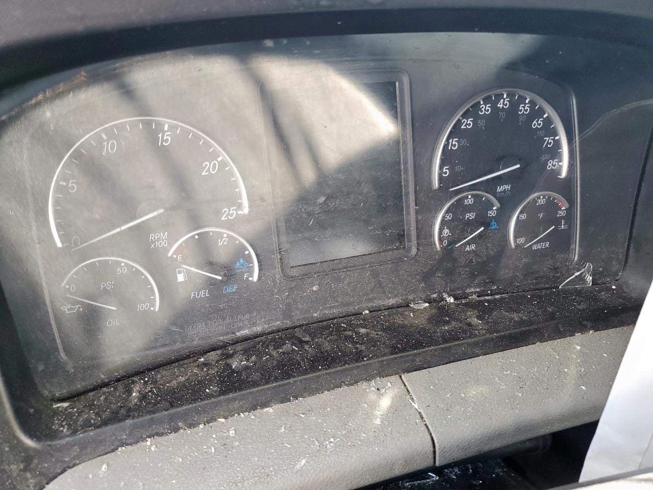 Freightliner Cascadia 1 Image 8