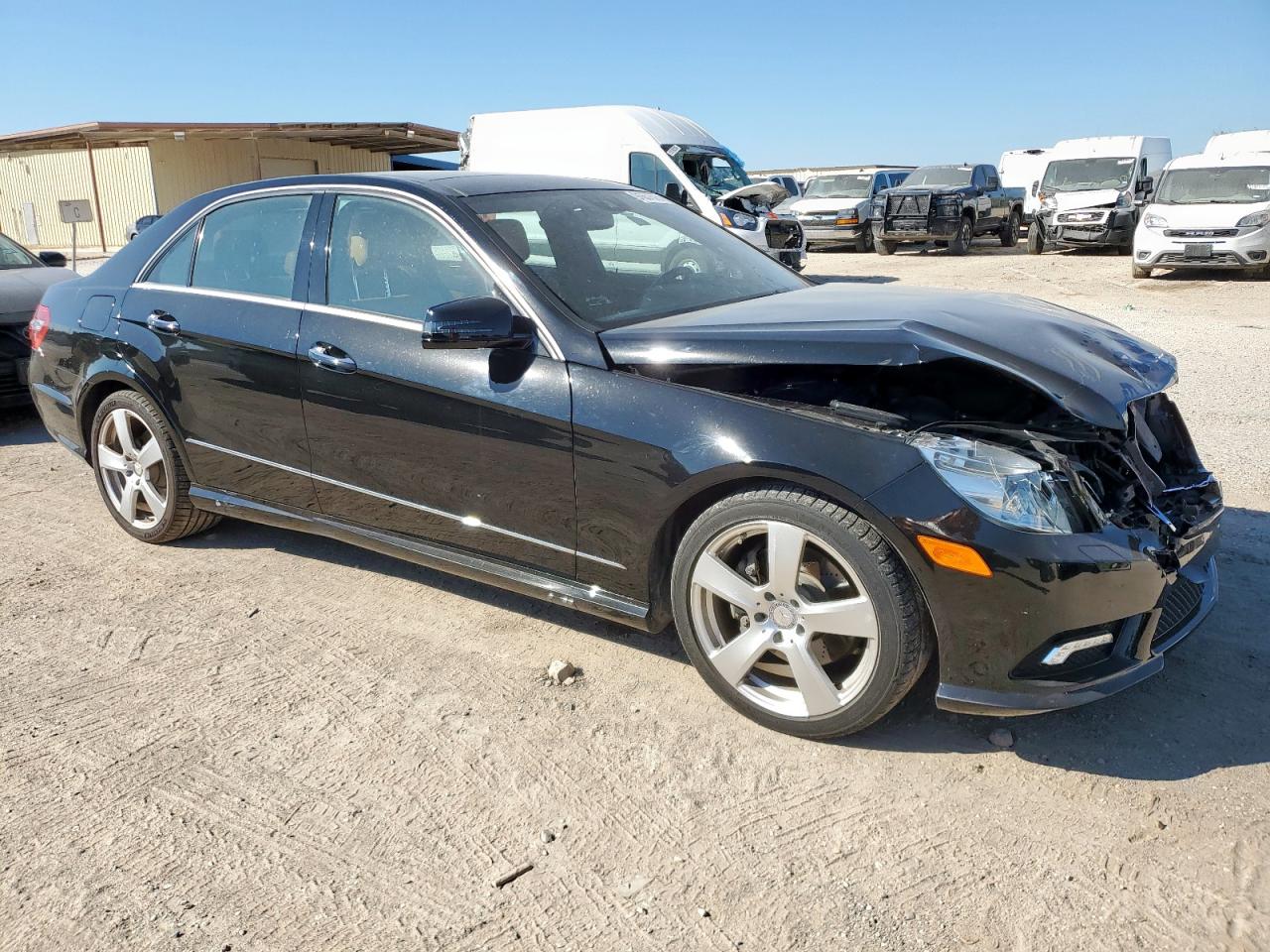 Mercedes-Benz E-Class 350 Image 6