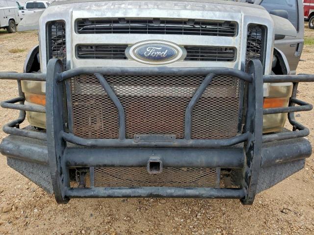 Ford F-350 Super Duty Image 7
