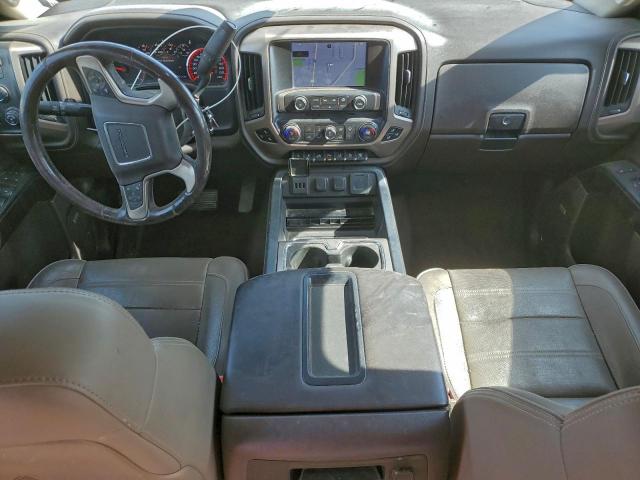 GMC Sierra K2500 Denali Image 4