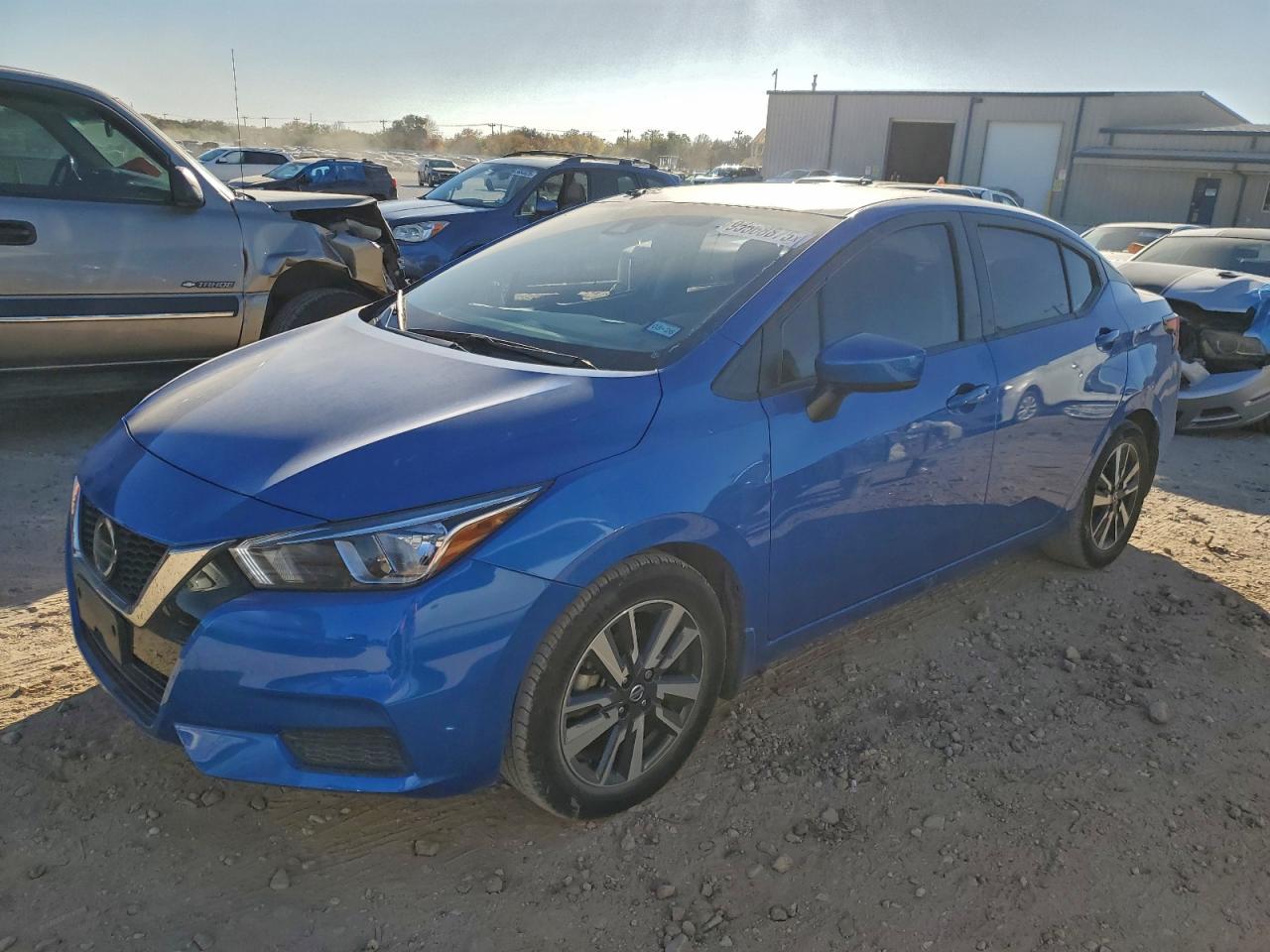 Nissan Versa Sv Image 1