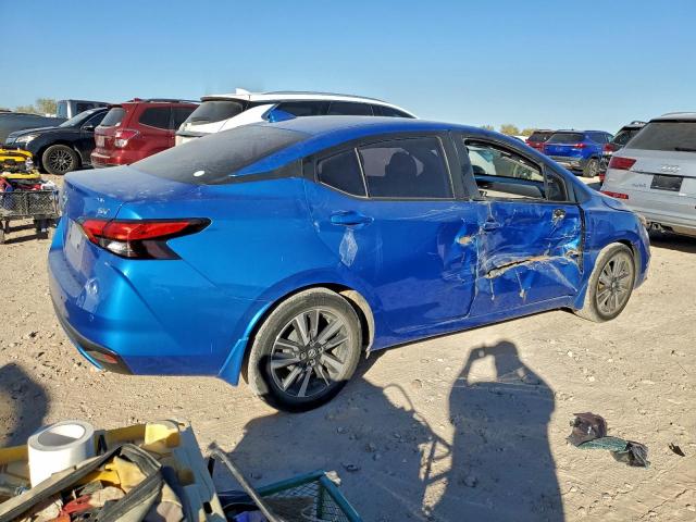 Nissan Versa Sv Image 8