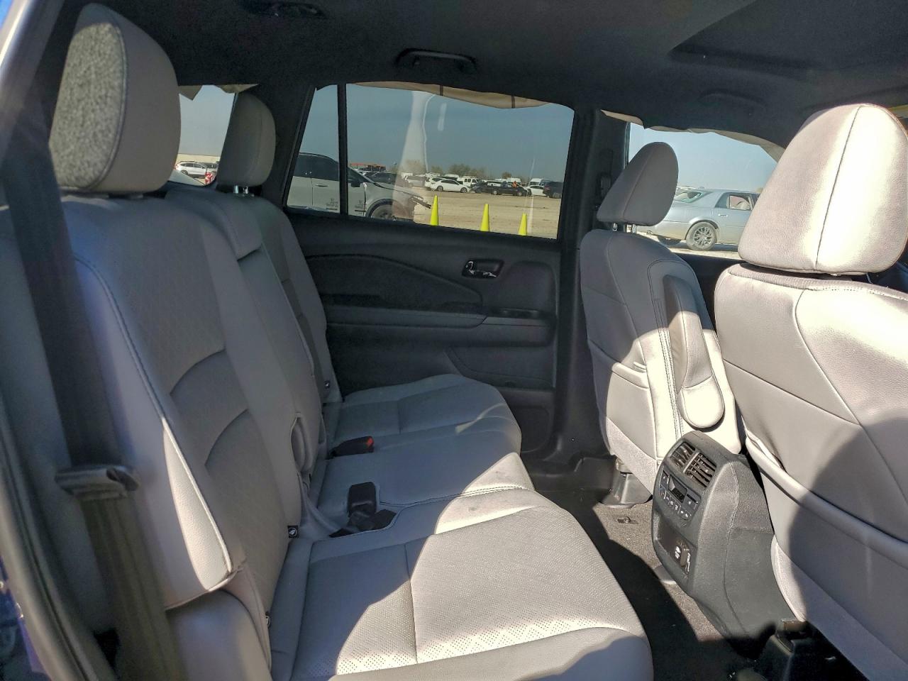 Honda Passport Elite Image 8