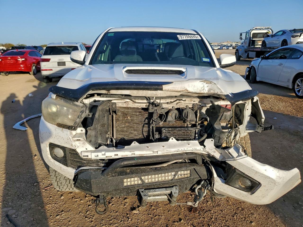 Toyota Tacoma Double Cab Image 12