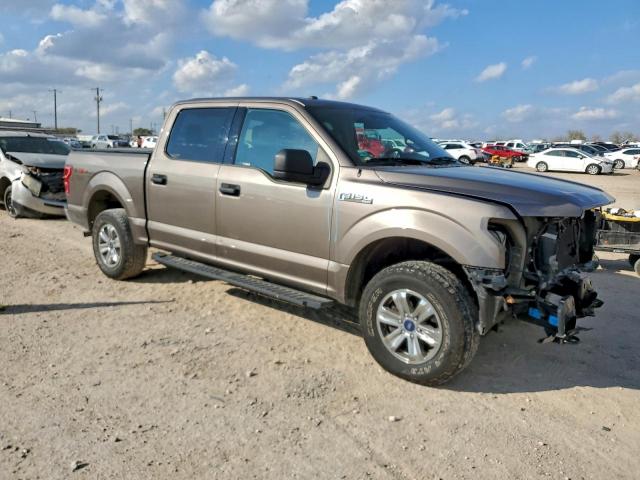 Ford F-150 Supercrew Image 3