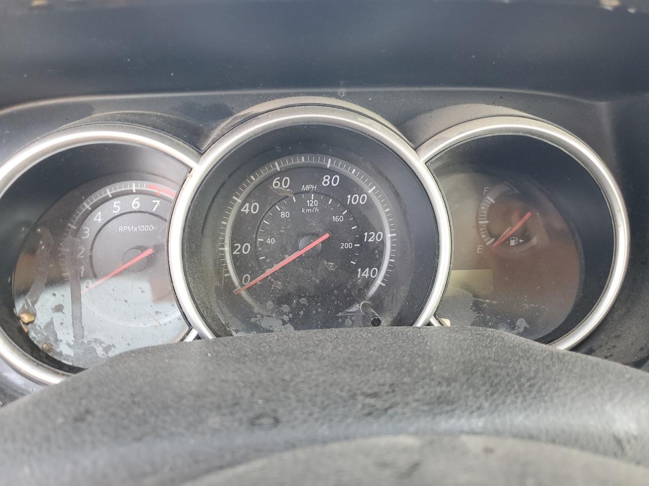 Nissan Versa S Image 7