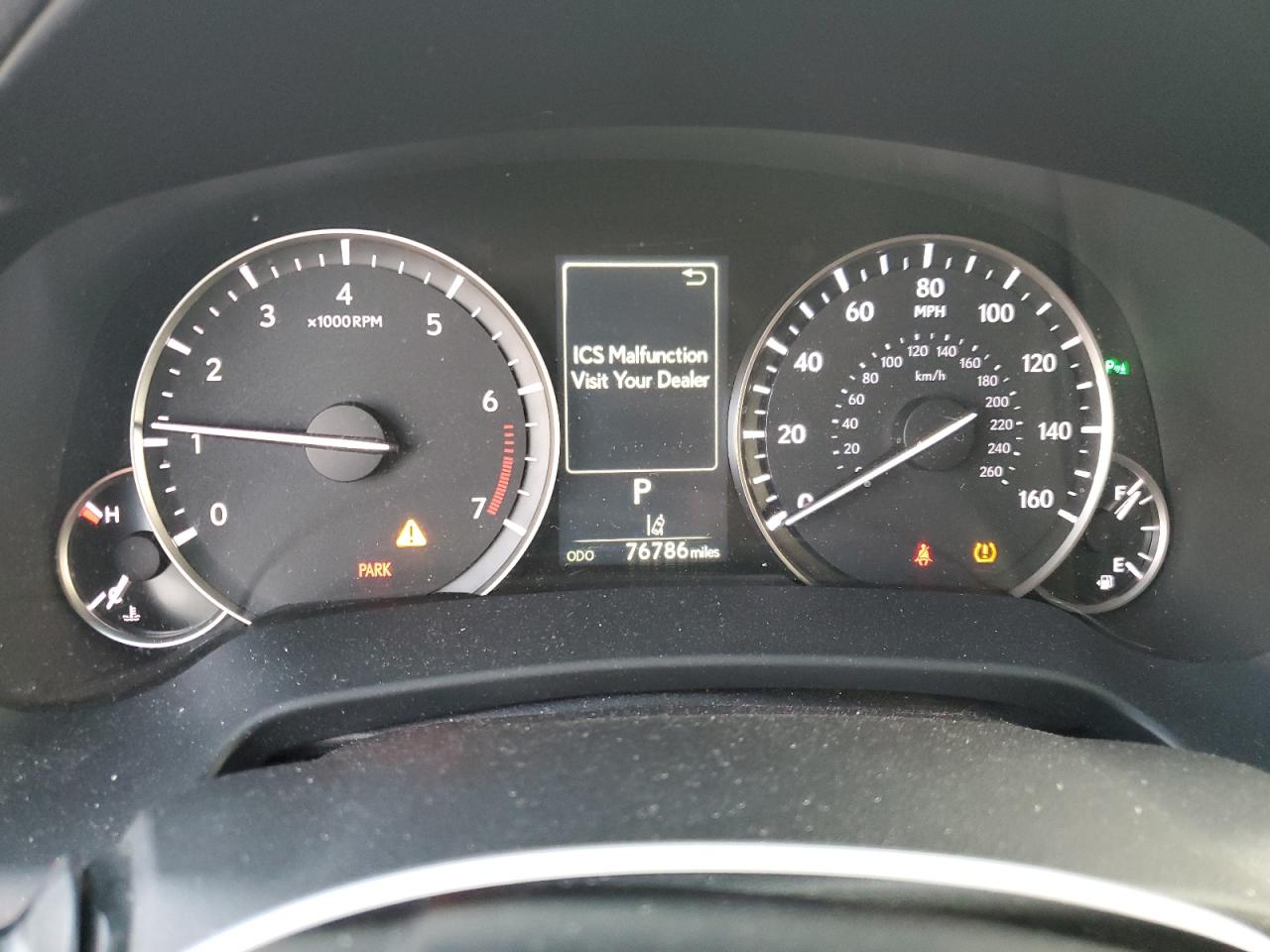 Lexus RX 350 Base Image 12