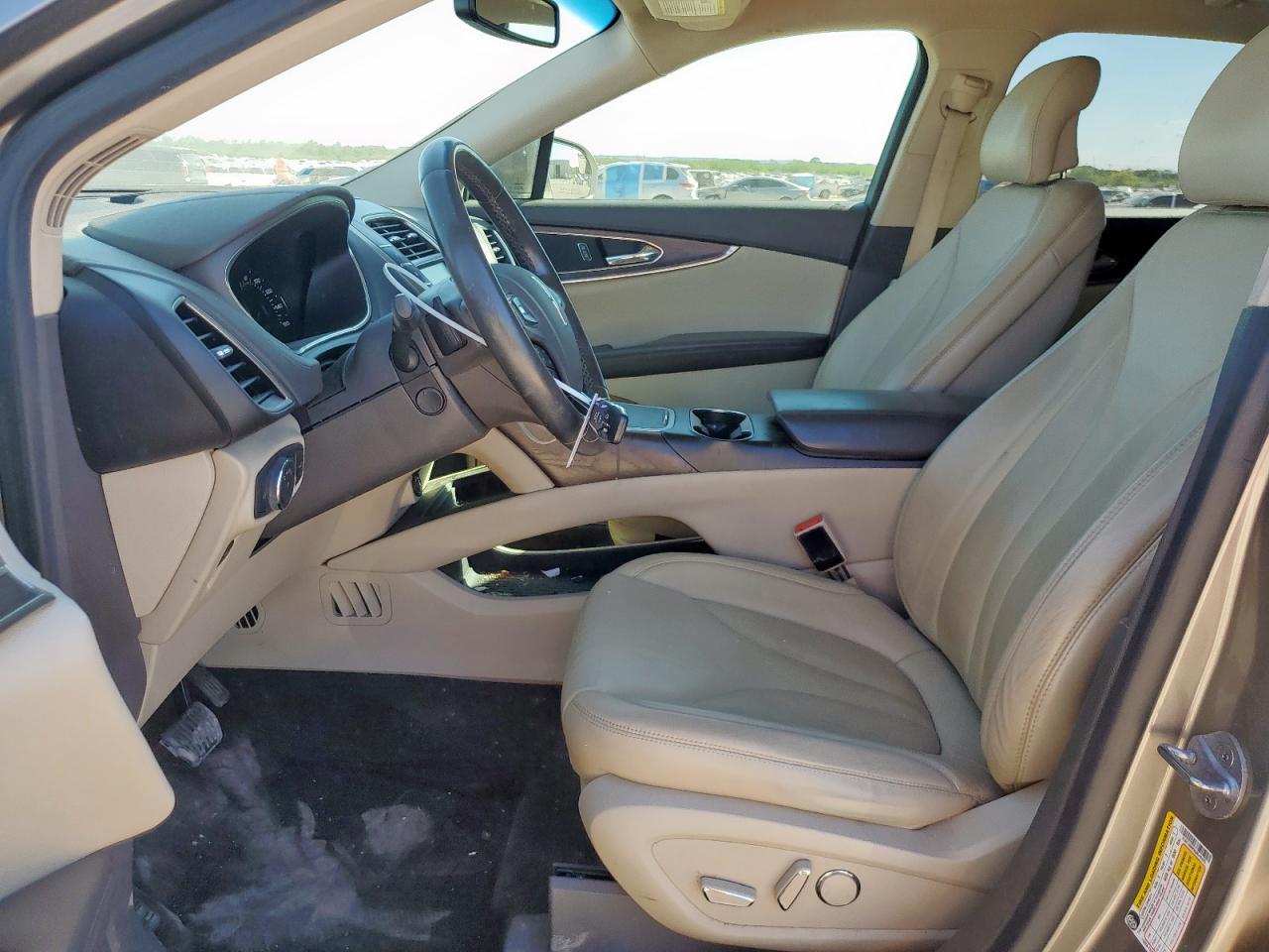 Lincoln MKX Select Image 6