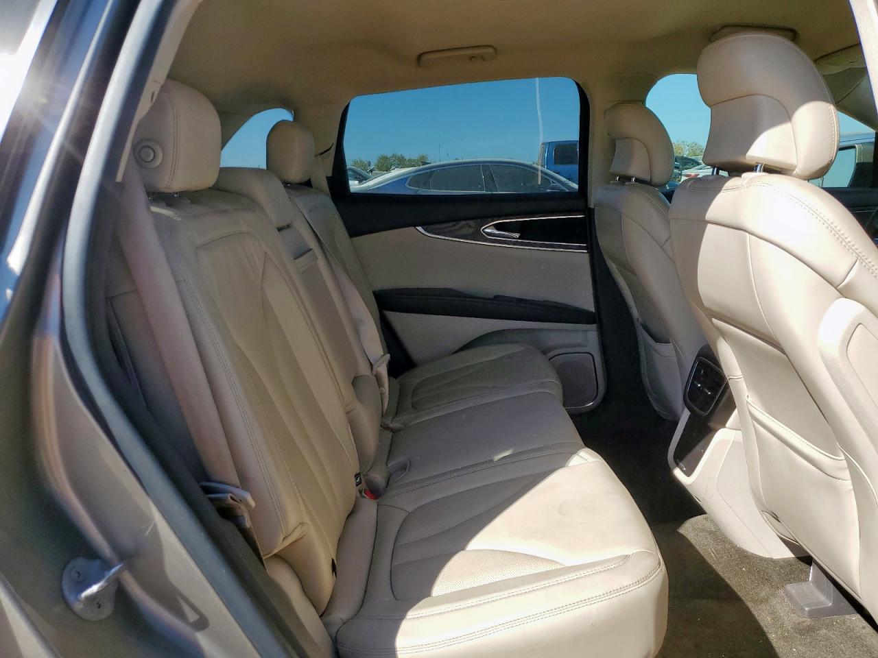 Lincoln MKX Select Image 11