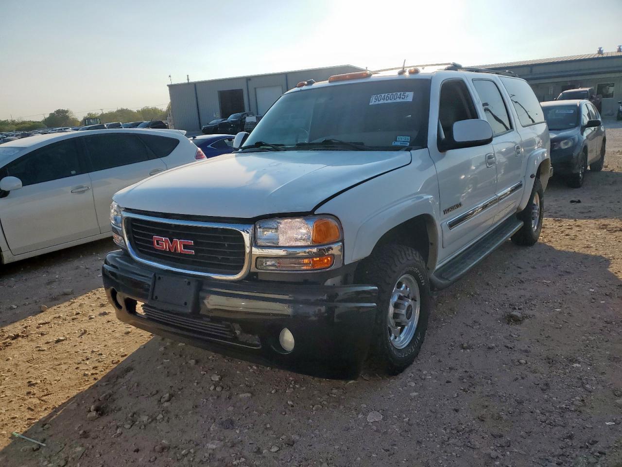 GMC Yukon K2500 Image 1