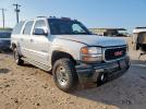 GMC Yukon K2500 Image 9