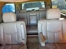 GMC Yukon K2500 Image 6