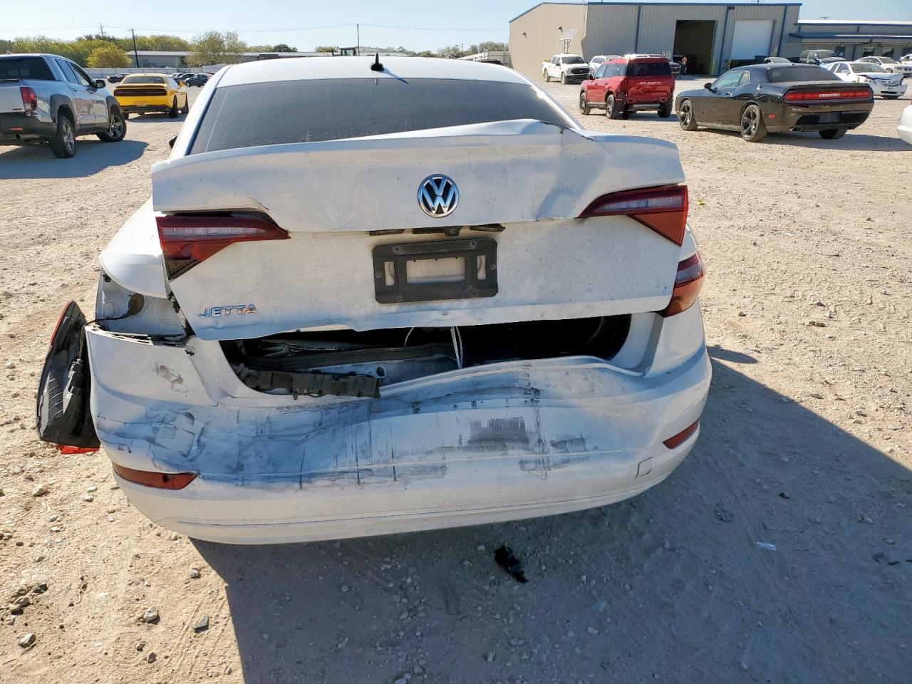 Volkswagen Jetta S Image 8