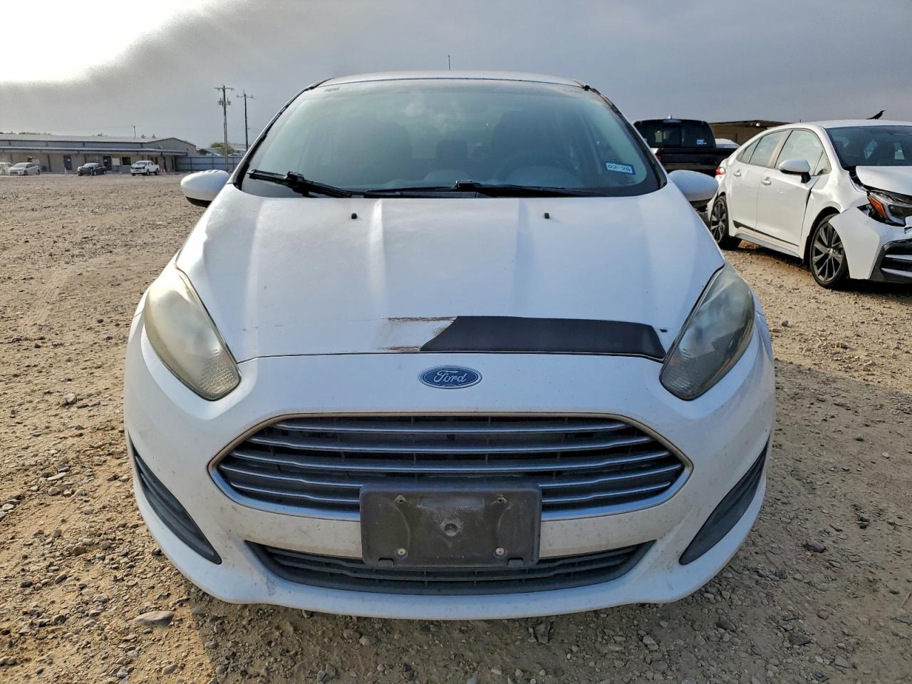 Ford Fiesta S Image 5